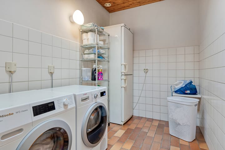 Foto 30 van Reisdorfweg 1