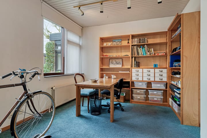 Foto 26 van Reisdorfweg 1