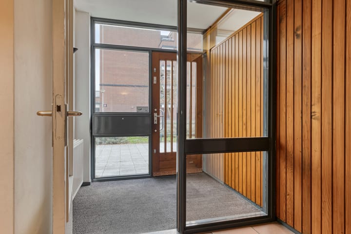 Foto 36 van Reisdorfweg 1