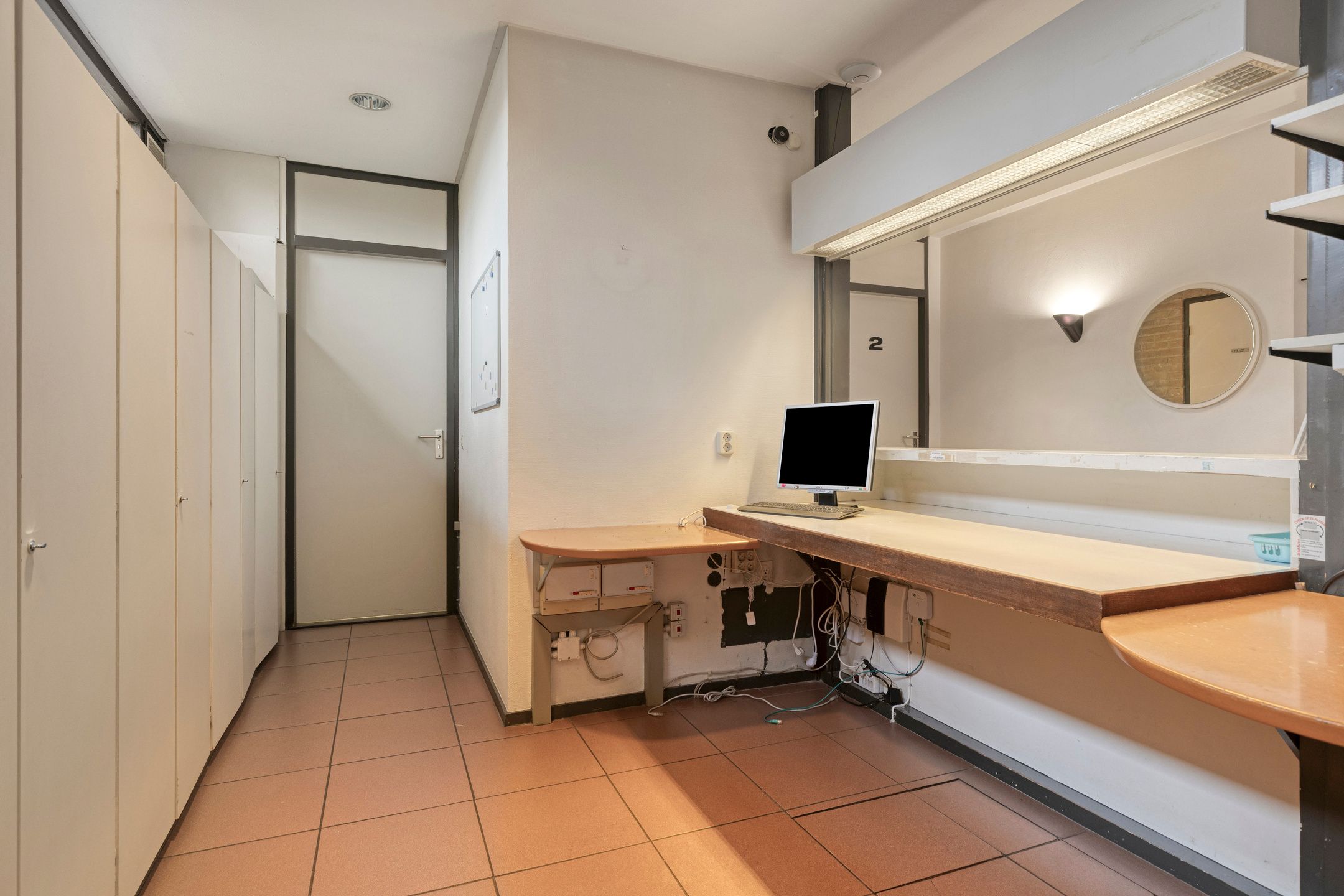 Foto 42 van Reisdorfweg 1