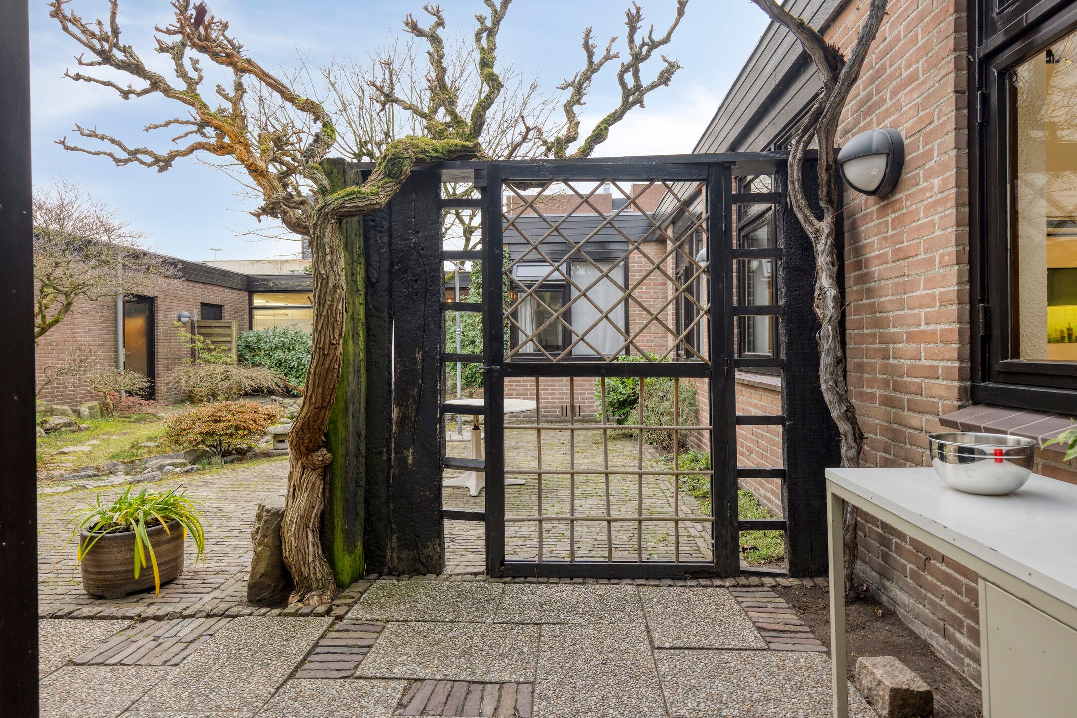 Foto 51 van Reisdorfweg 1