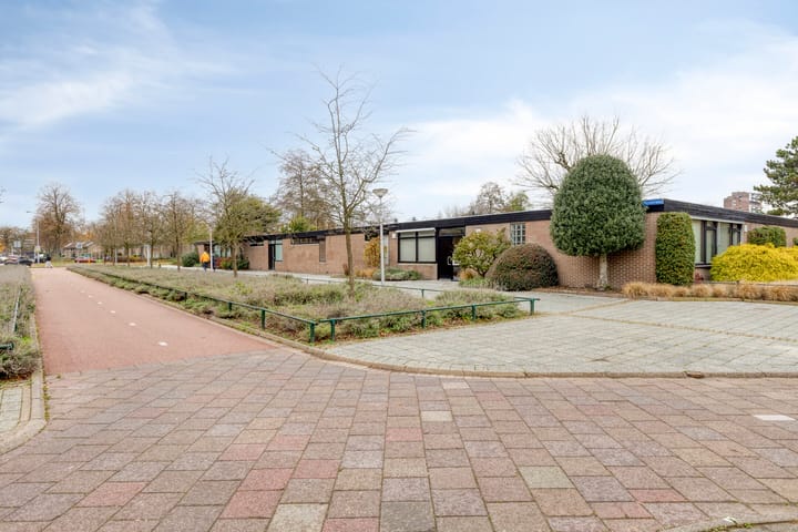 Foto 62 van Reisdorfweg 1