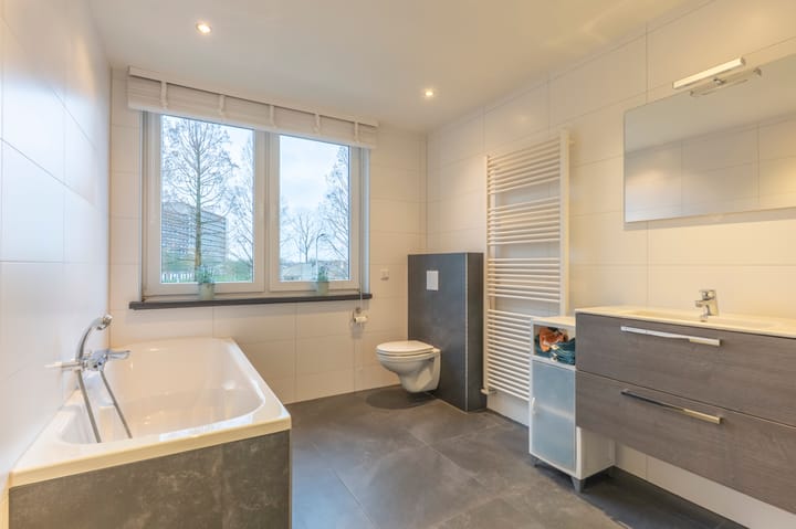 Photo 18 of Ursulastraat 61