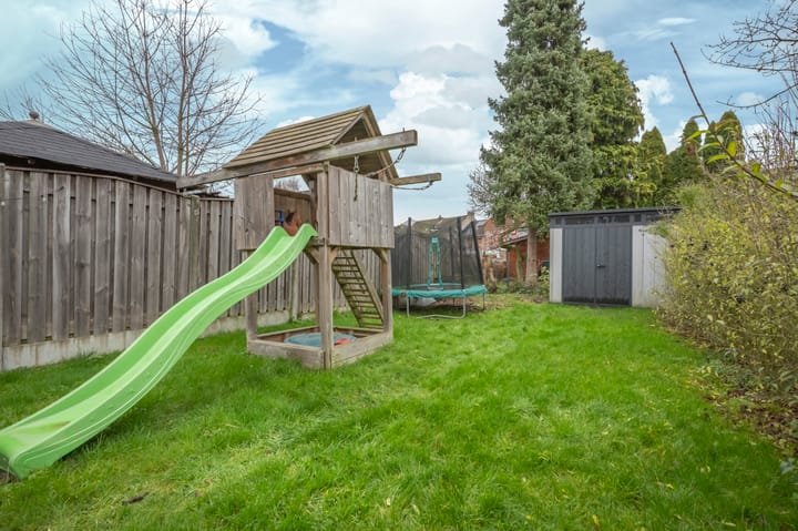 Photo 28 of Ursulastraat 61