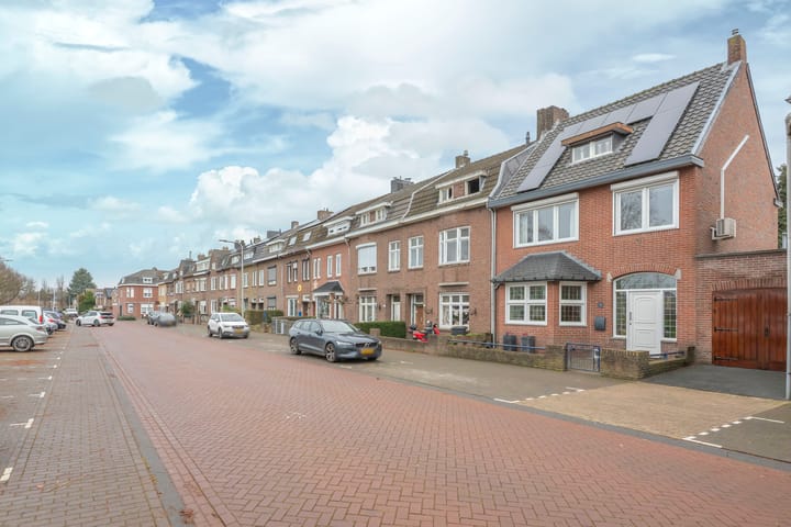 Photo 29 of Ursulastraat 61