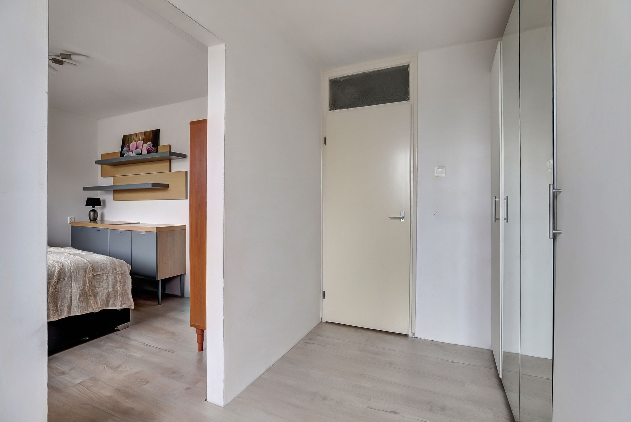 Photo 18 of La Reinelaan 12