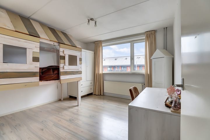 Photo 23 of La Reinelaan 12