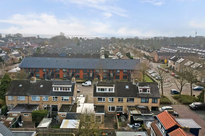 Photo 35 of La Reinelaan 12