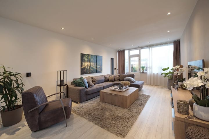 Foto 4 van Delftsestraatweg 198