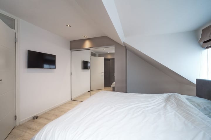 Foto 13 van Delftsestraatweg 198