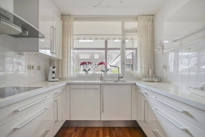 Photo 3 of De Korenbeurs 16