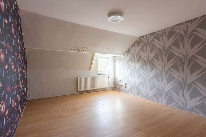 Photo 14 of Akerstraat 84