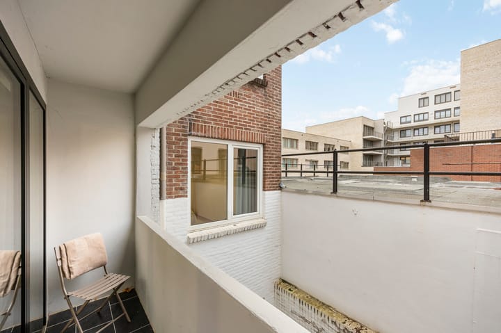 Photo 18 of Schinkelstraat 27