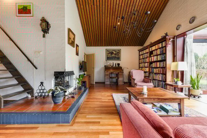 Photo 11 of Burgemeester Mallenslaan 17