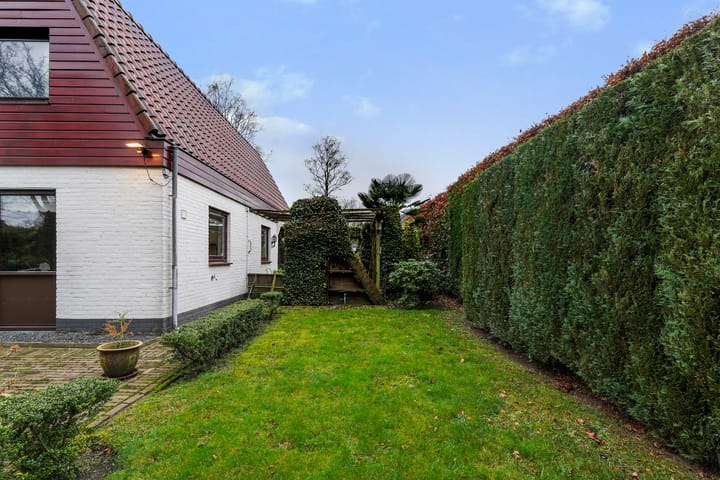 Photo 30 of Burgemeester Mallenslaan 17