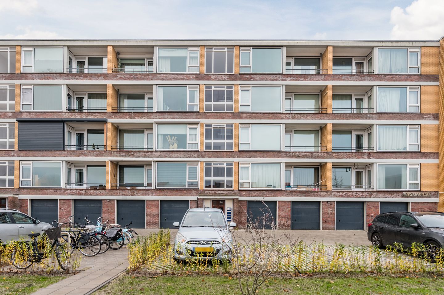 Foto 40 van Nachtegaallaan 111