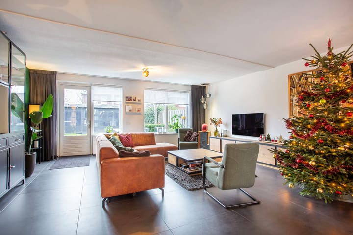 Foto 5 van Paardenbloem 74