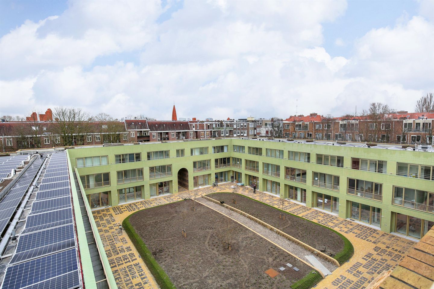 Photo 10 of Krommeniestraat 29