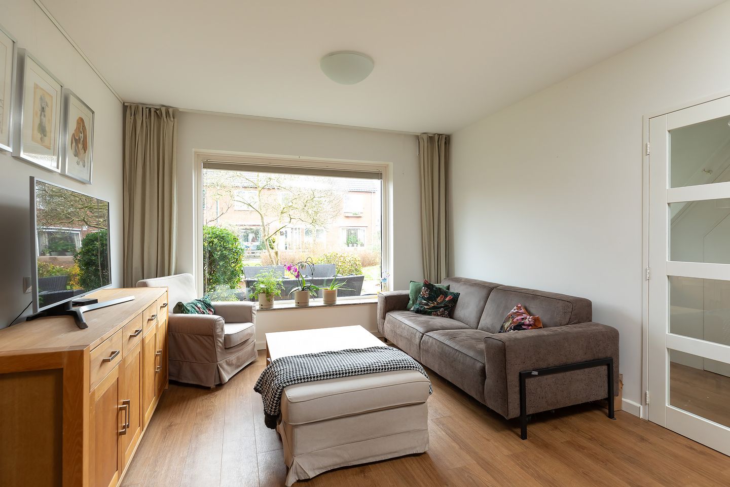 Foto 4 van Graaf Wichmanlaan 6