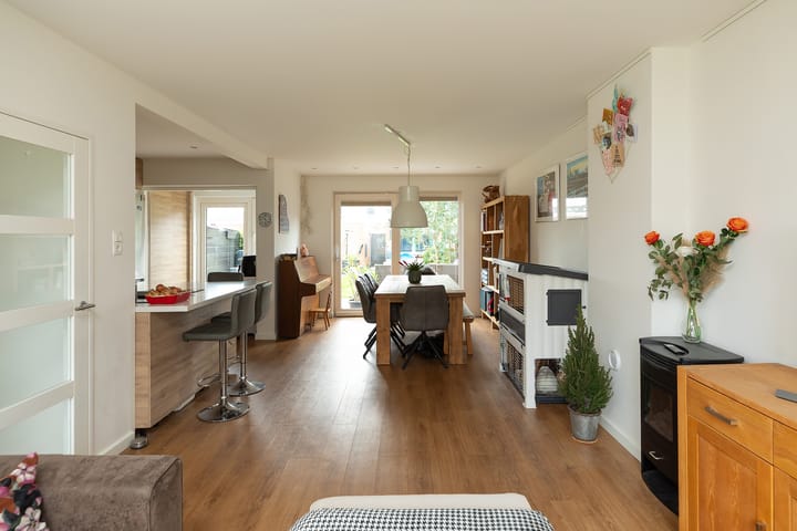 Foto 5 van Graaf Wichmanlaan 6