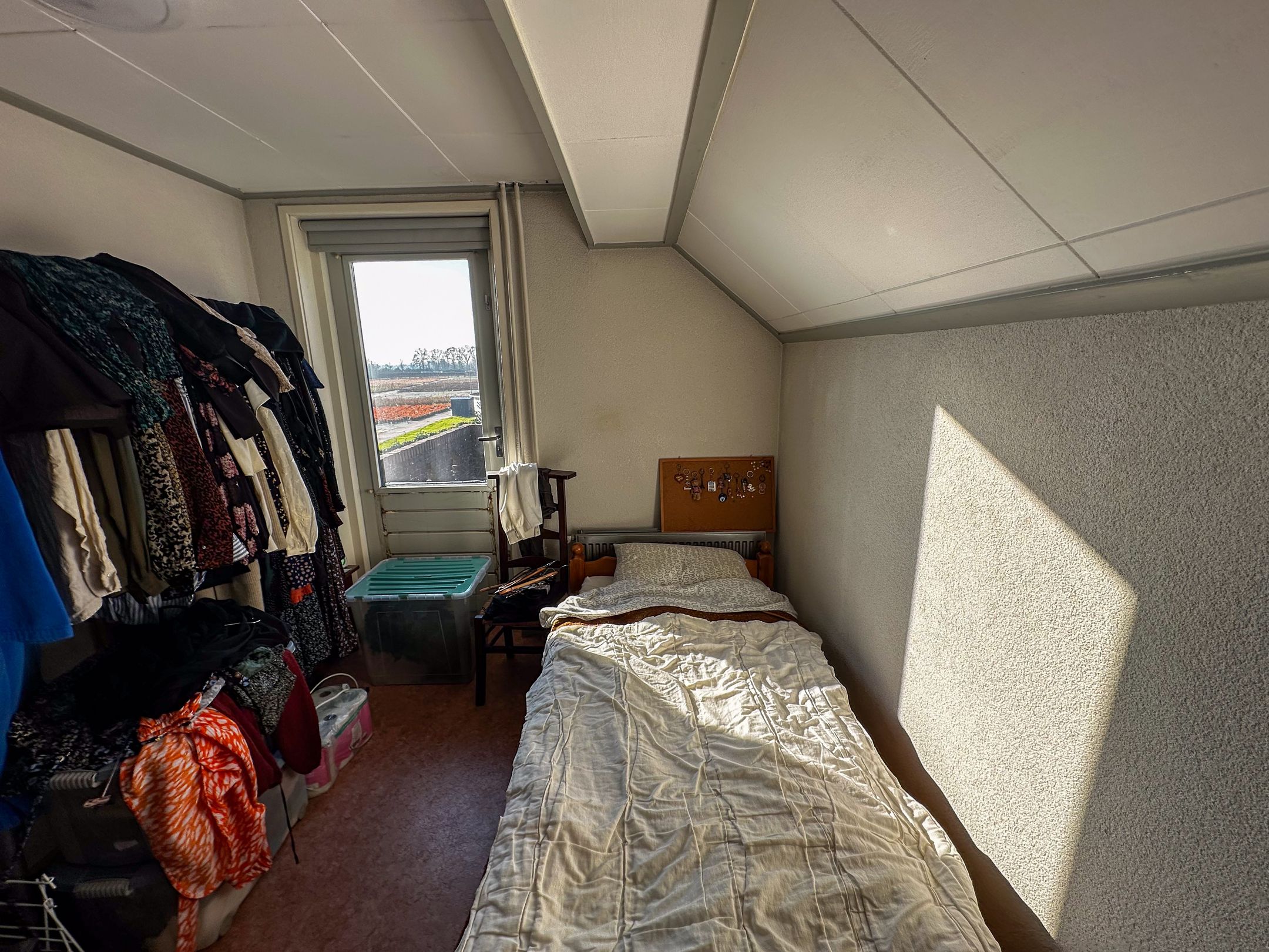 Foto 27 van Kerkhofstraat 2