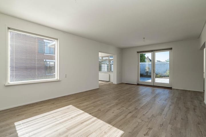 Foto 25 van Rijksweg 29