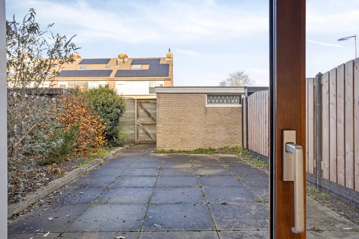 Photo 29 of Maasstraat 12