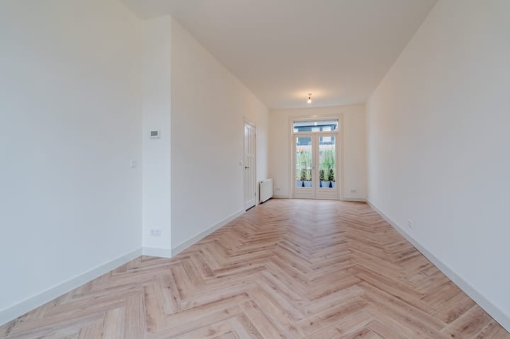 Photo 11 of Lijnbaanweg 3