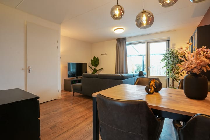 Photo 13 of Veldleeuwerik 39