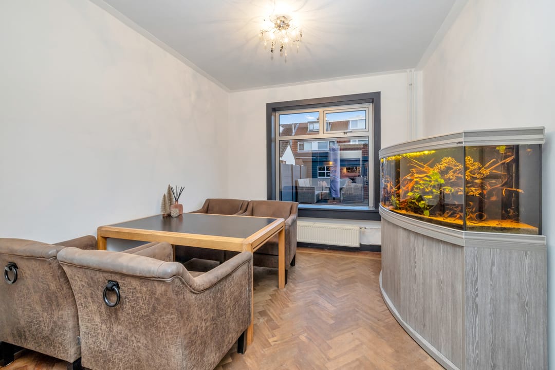 Foto 13 van C.H. Moensstraat 36