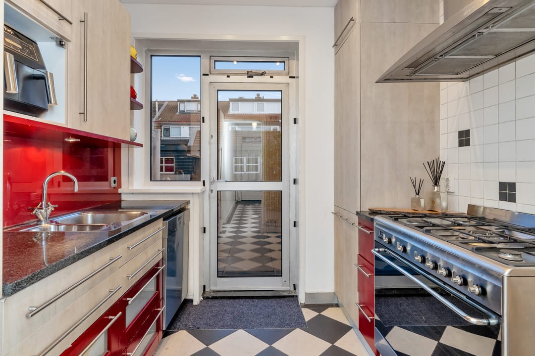 Foto 16 van C.H. Moensstraat 36