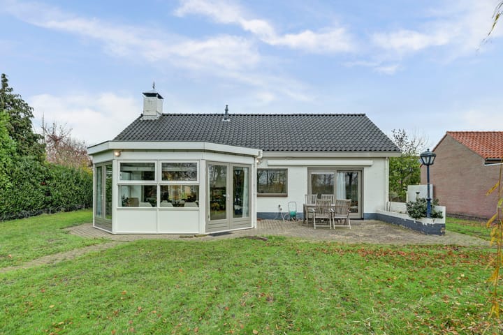 Foto 3 van Haltestraat 72