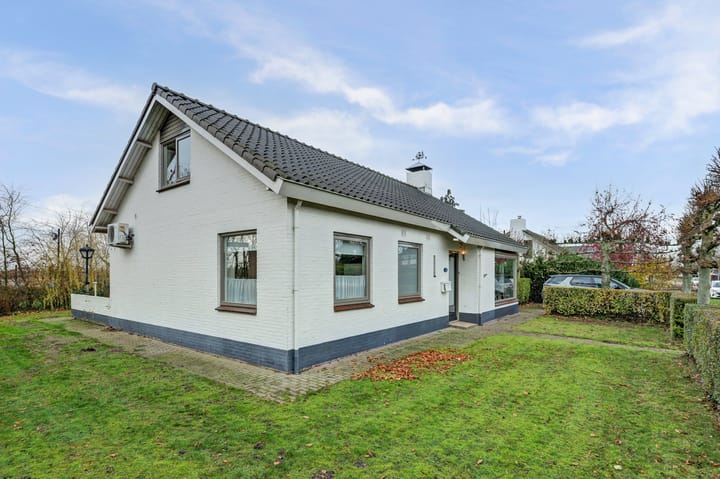 Foto 36 van Haltestraat 72