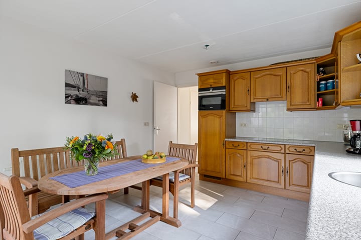 Foto 21 van Almaatsweg 1