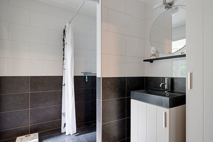 Foto 30 van Almaatsweg 1