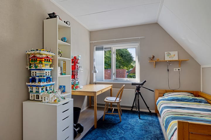 Foto 44 van Almaatsweg 1