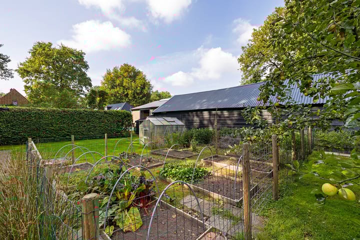 Foto 47 van Almaatsweg 1