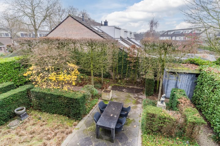 Photo 4 of Schoutstraat 34