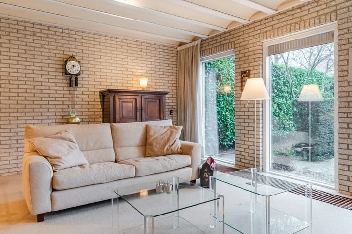 Photo 13 of Schoutstraat 34