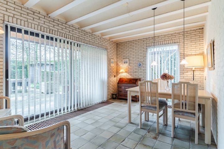 Photo 19 of Schoutstraat 34