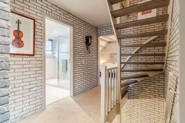 Photo 54 of Schoutstraat 34