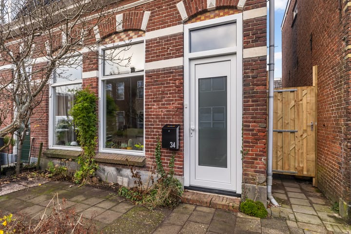 Photo 9 of Ypeijstraat 34