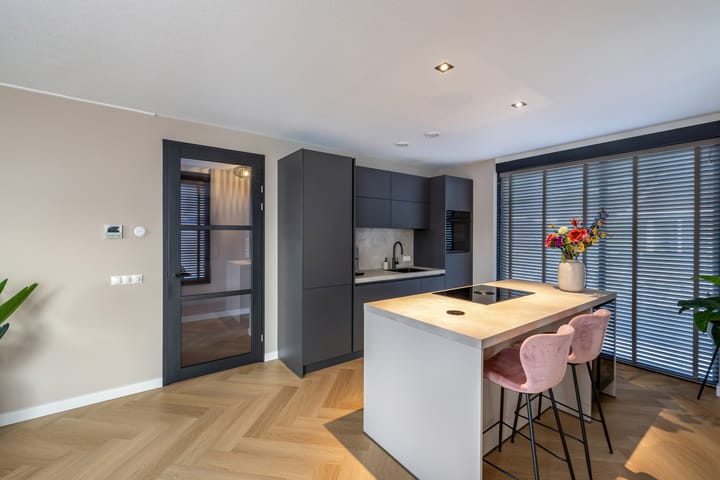 Foto 11 van Boterbloem 25