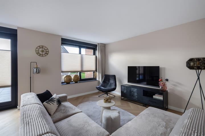 Foto 20 van Boterbloem 25