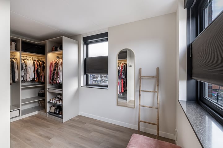 Foto 29 van Boterbloem 25