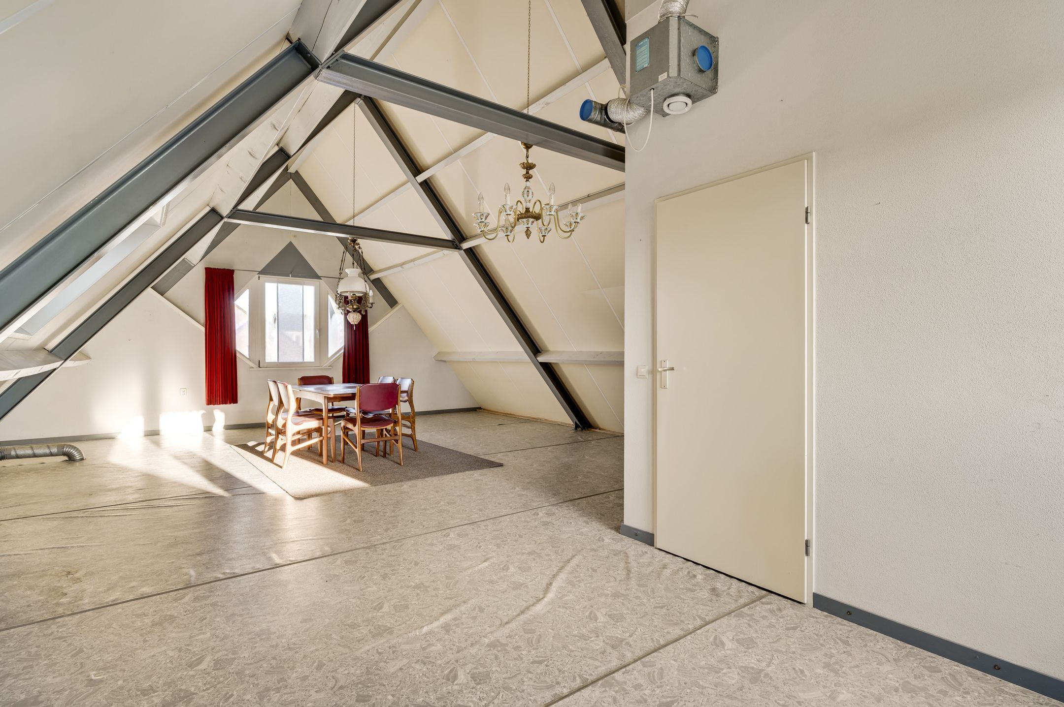 Foto 15 van Veurtje 19