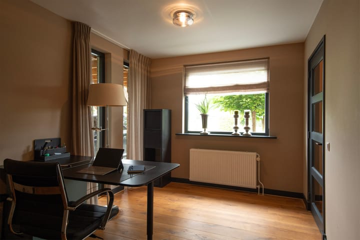 Foto 16 van Zuiderzeestraatweg 121