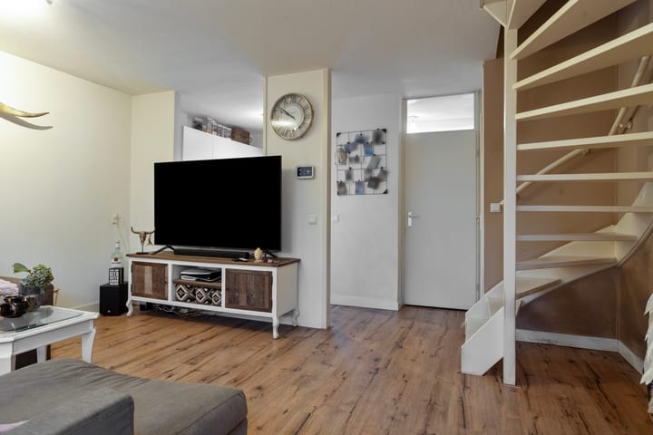 Photo 10 of den Heuvel 62