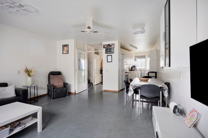 Photo 10 of Johanna Dekhuijzenstraat 14