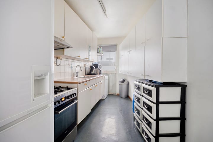 Photo 11 of Johanna Dekhuijzenstraat 14